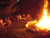 campfire14.jpg (38kb)