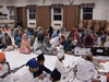 diwan19.jpg (35kb)