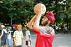 bball04047.jpg (50kb)